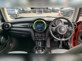 Used MINI Hatch 2018 for sale - 76271386: Photo