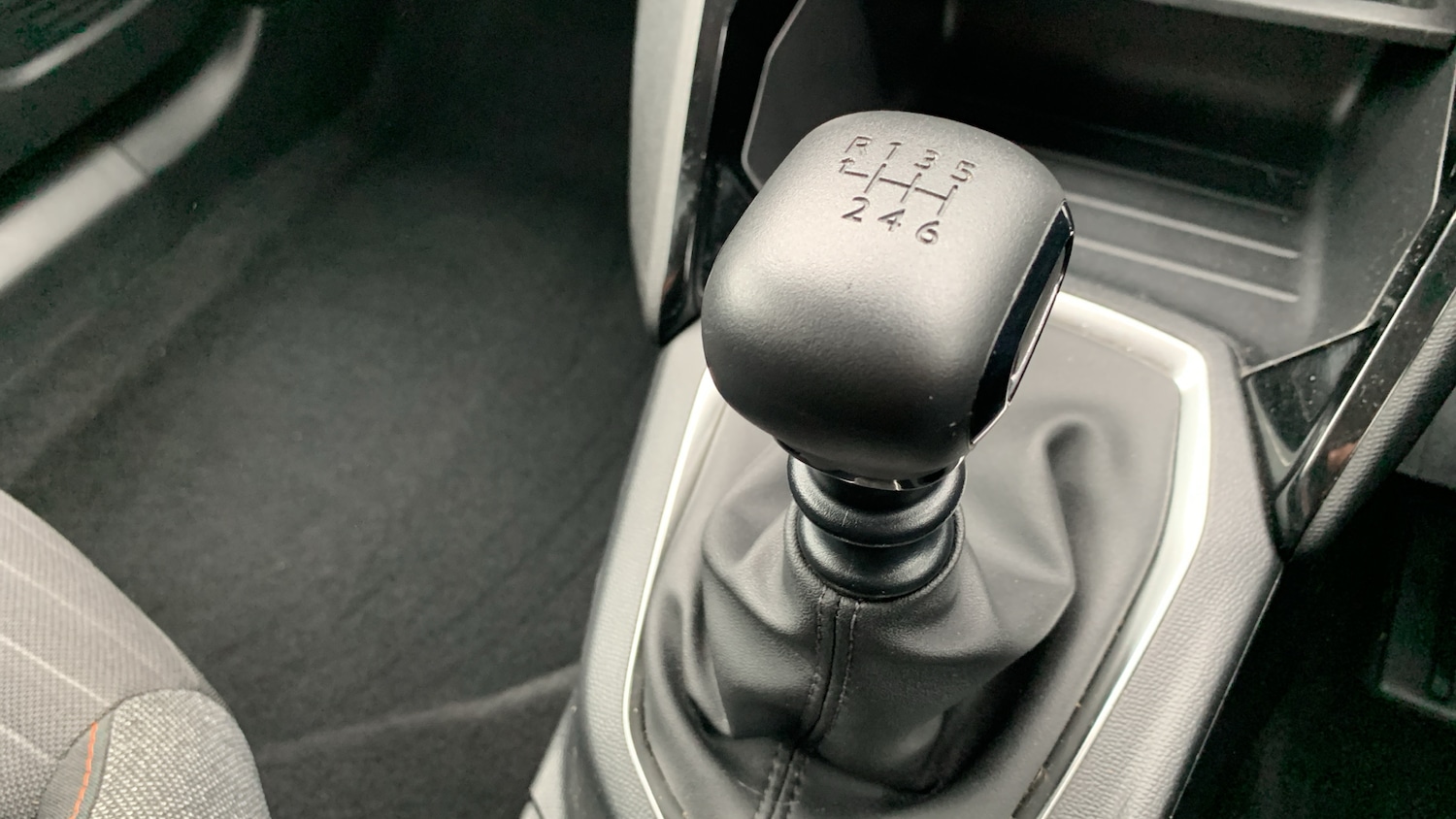 Used Peugeot 2008 2020 for sale - 76271382: Photo 20