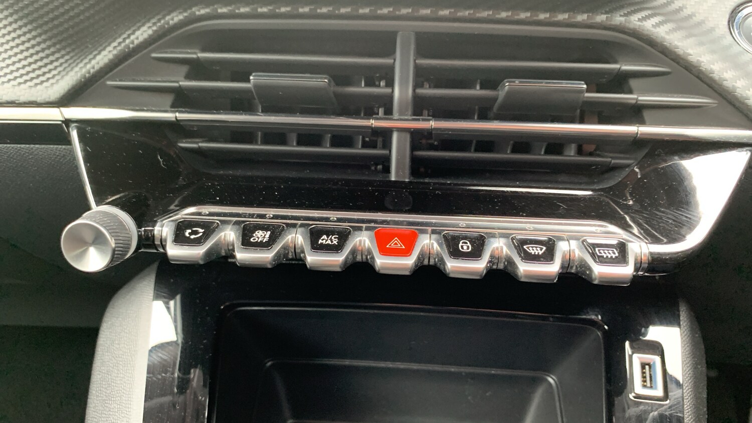 Used Peugeot 2008 2020 for sale - 76271382: Photo 49