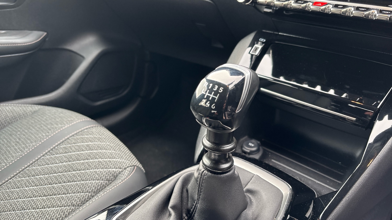 Used Peugeot 208 2025 for sale - 77613559: Photo 20