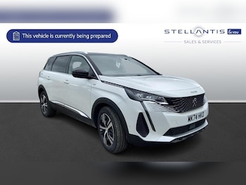 Peugeot - 5008