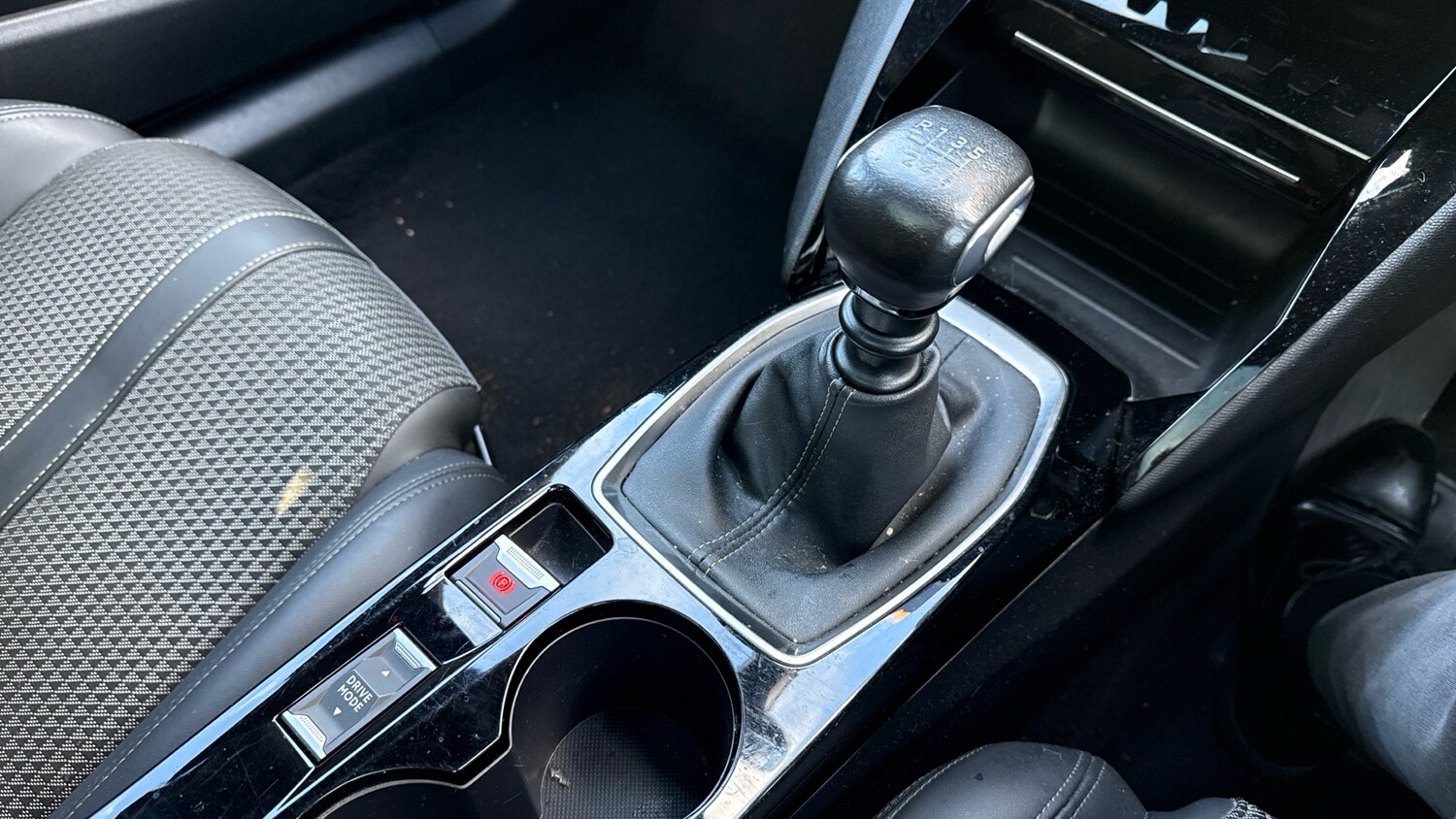 Used Peugeot 2008 2020 for sale - 76433836: Photo 20