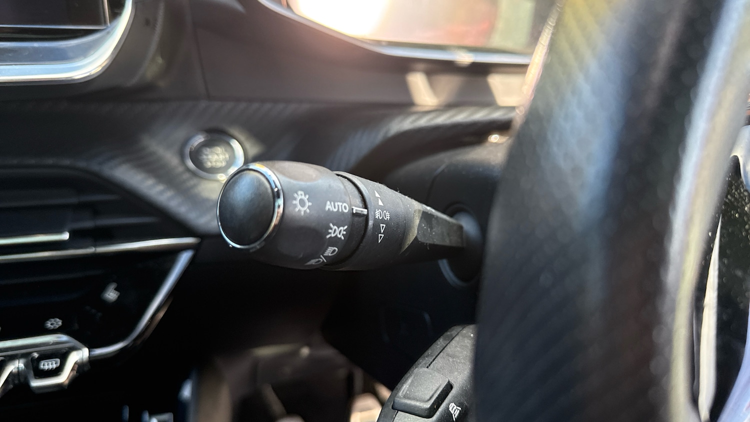 Used Peugeot 2008 2020 for sale - 76433836: Photo 27