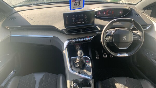 Used Peugeot 5008 2021 for sale - 76110326: Photo 4