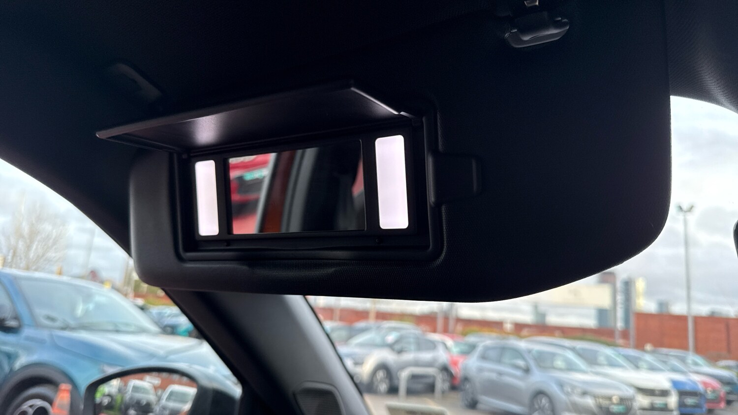 Used Peugeot 2008 2020 for sale - 76433812: Photo 33