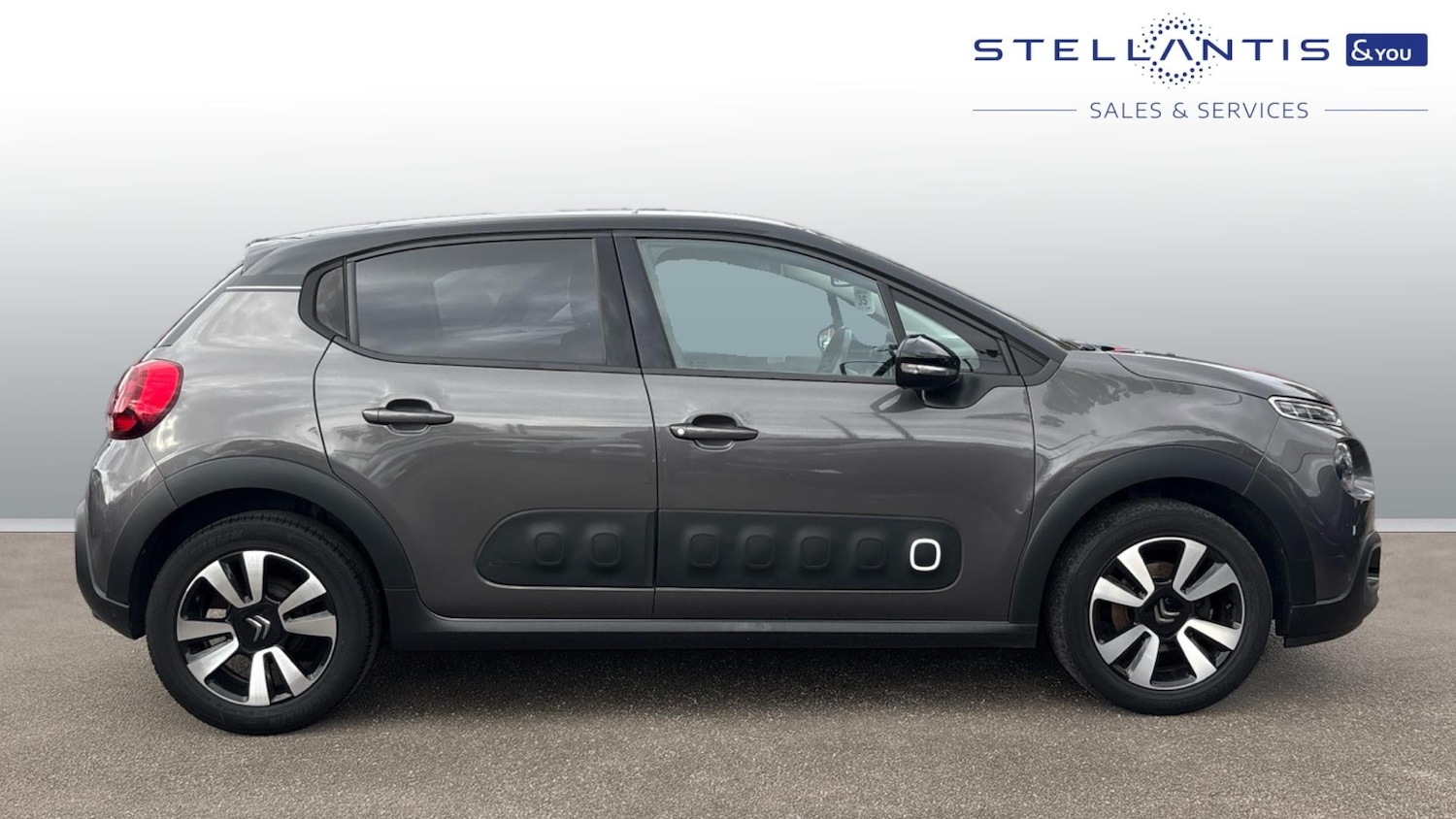 Used Citroen C3 2018 for sale - 76315614: Photo 2