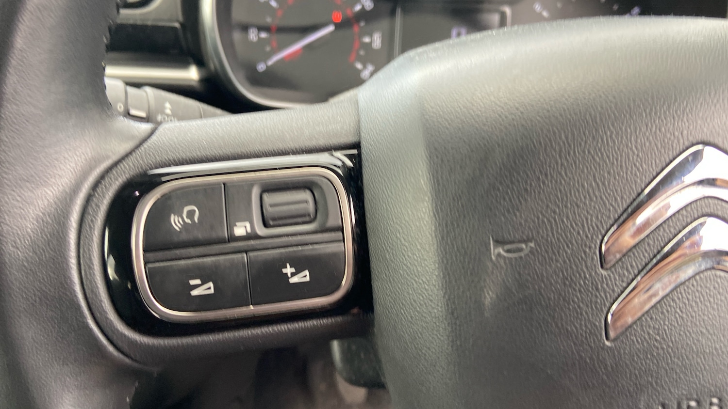 Used Citroen C3 2018 for sale - 76315614: Photo 23