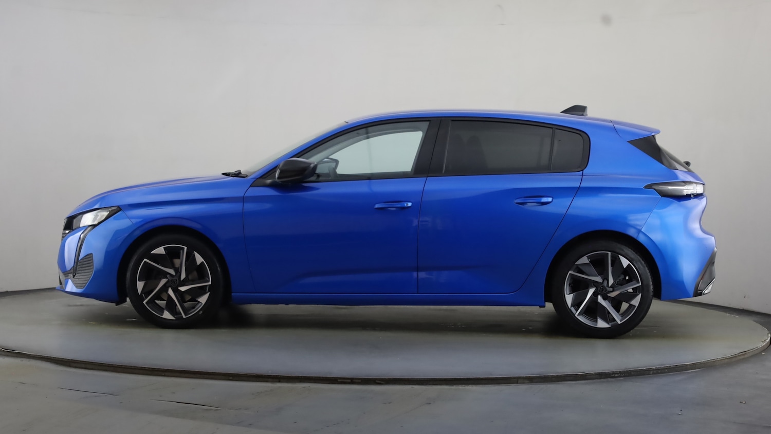 Used Peugeot 308 2022 for sale - 77092077: Photo 14
