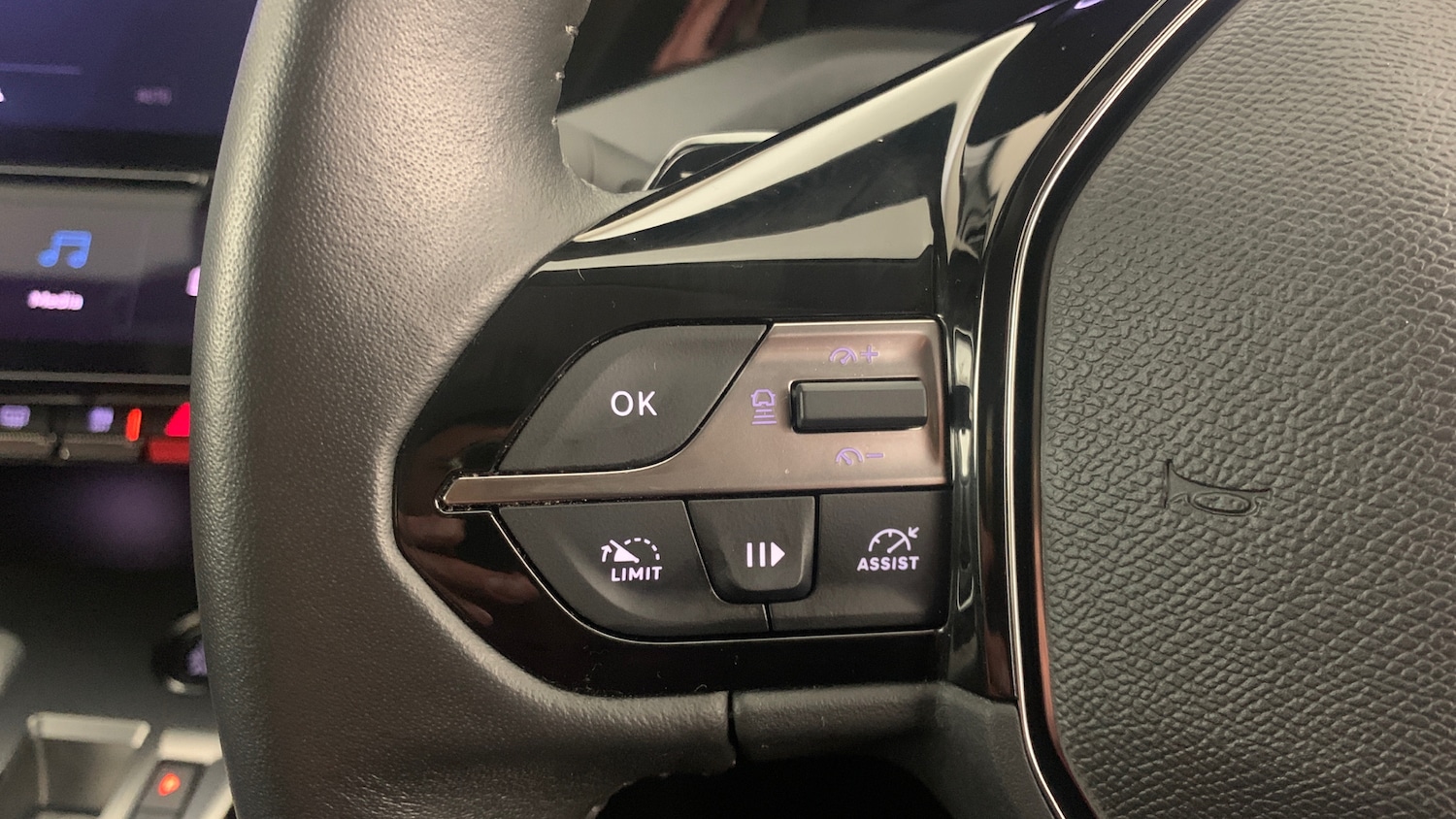 Used Peugeot 308 2022 for sale - 77092077: Photo 19