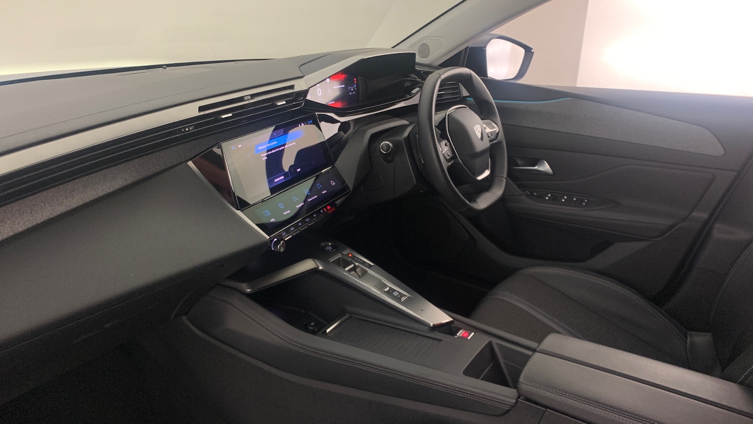 Used Peugeot 308 2022 for sale - 77092077: Photo 2