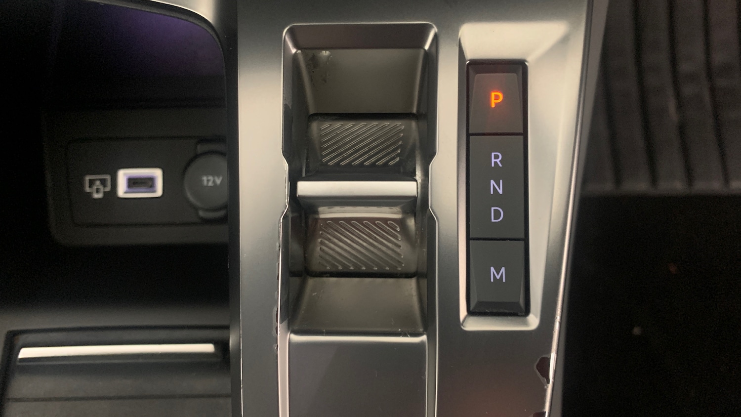 Used Peugeot 308 2022 for sale - 77092077: Photo 32