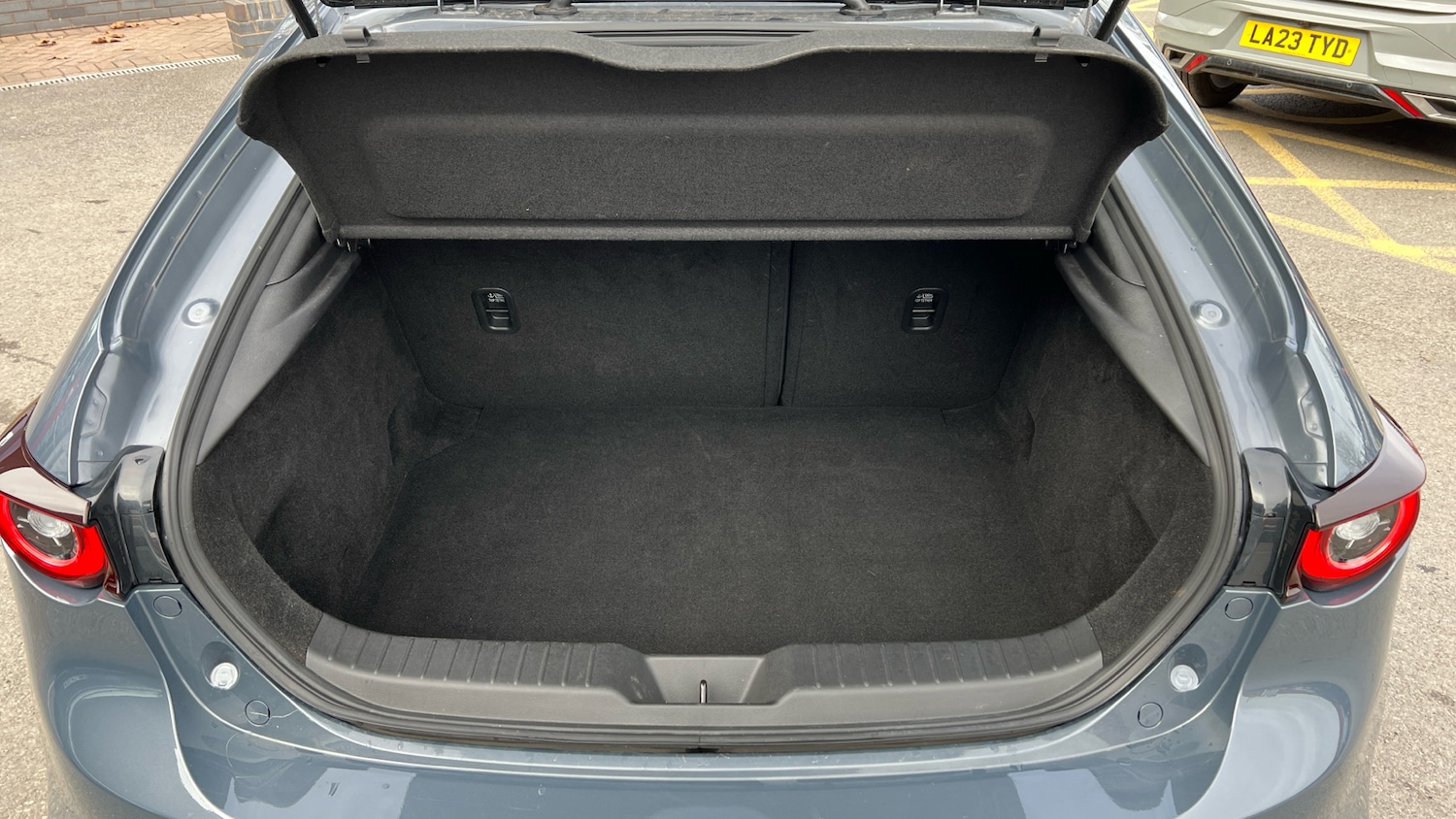 Used Mazda Mazda3 2025 for sale - 78035713: Photo 19