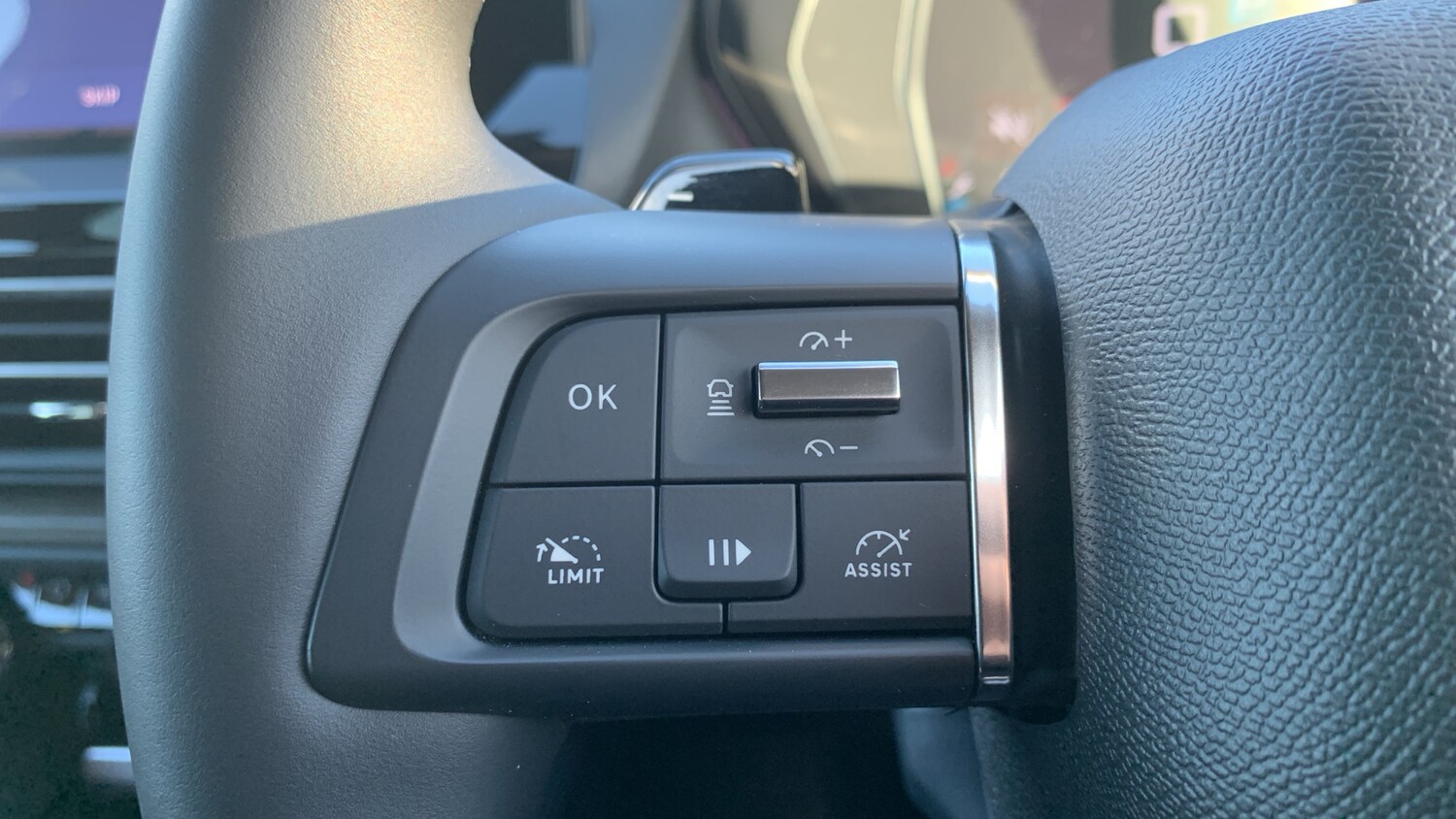 Used Citroen C5 X 2023 for sale - 76621451: Photo 24