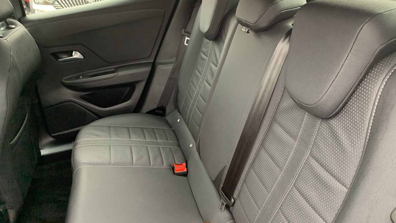 Used Vauxhall Mokka Electric 2022 for sale - 76043916: Photo 34