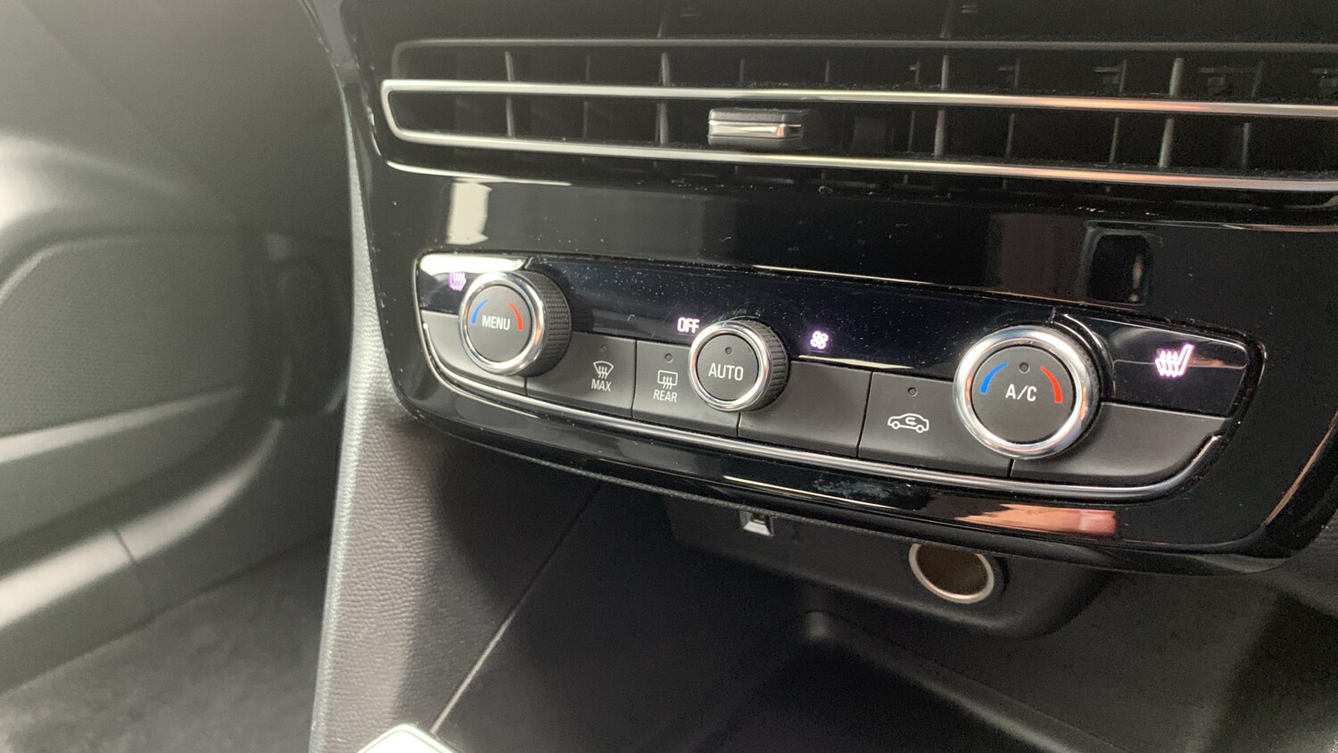 Used Vauxhall Mokka Electric 2022 for sale - 76043916: Photo 49