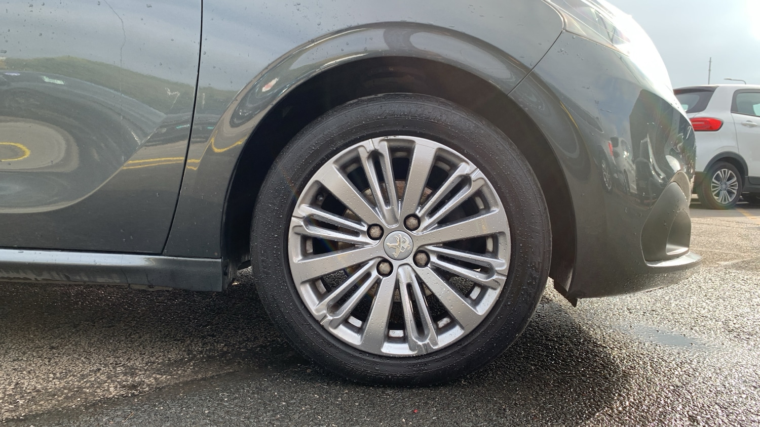 Used Peugeot 208 2017 for sale - 76803256: Photo 17