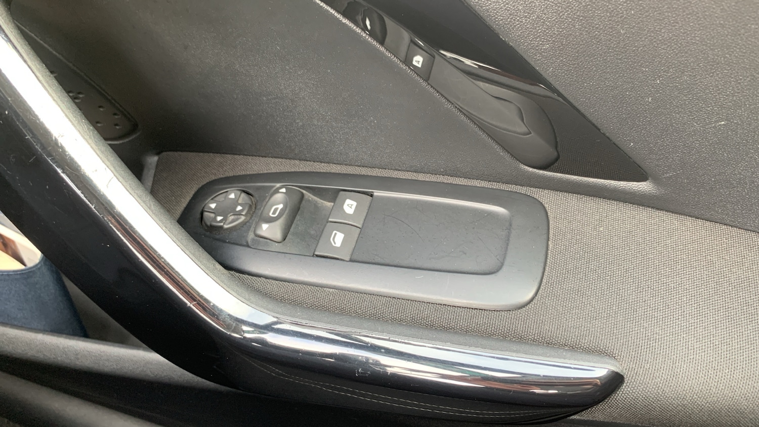 Used Peugeot 208 2017 for sale - 76803256: Photo 22