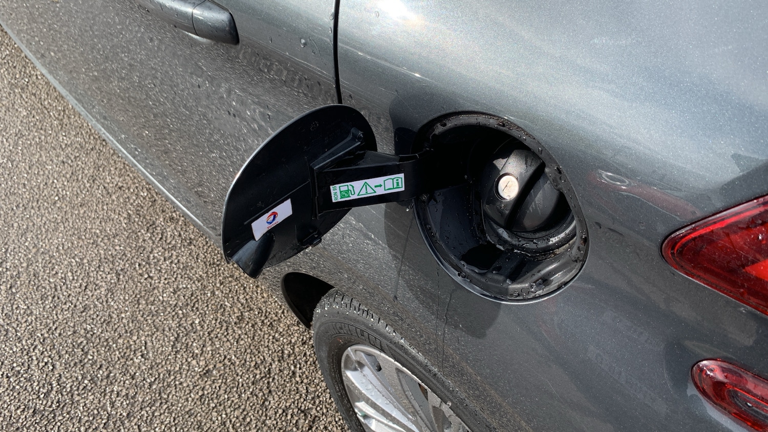 Used Peugeot 208 2017 for sale - 76803256: Photo 33