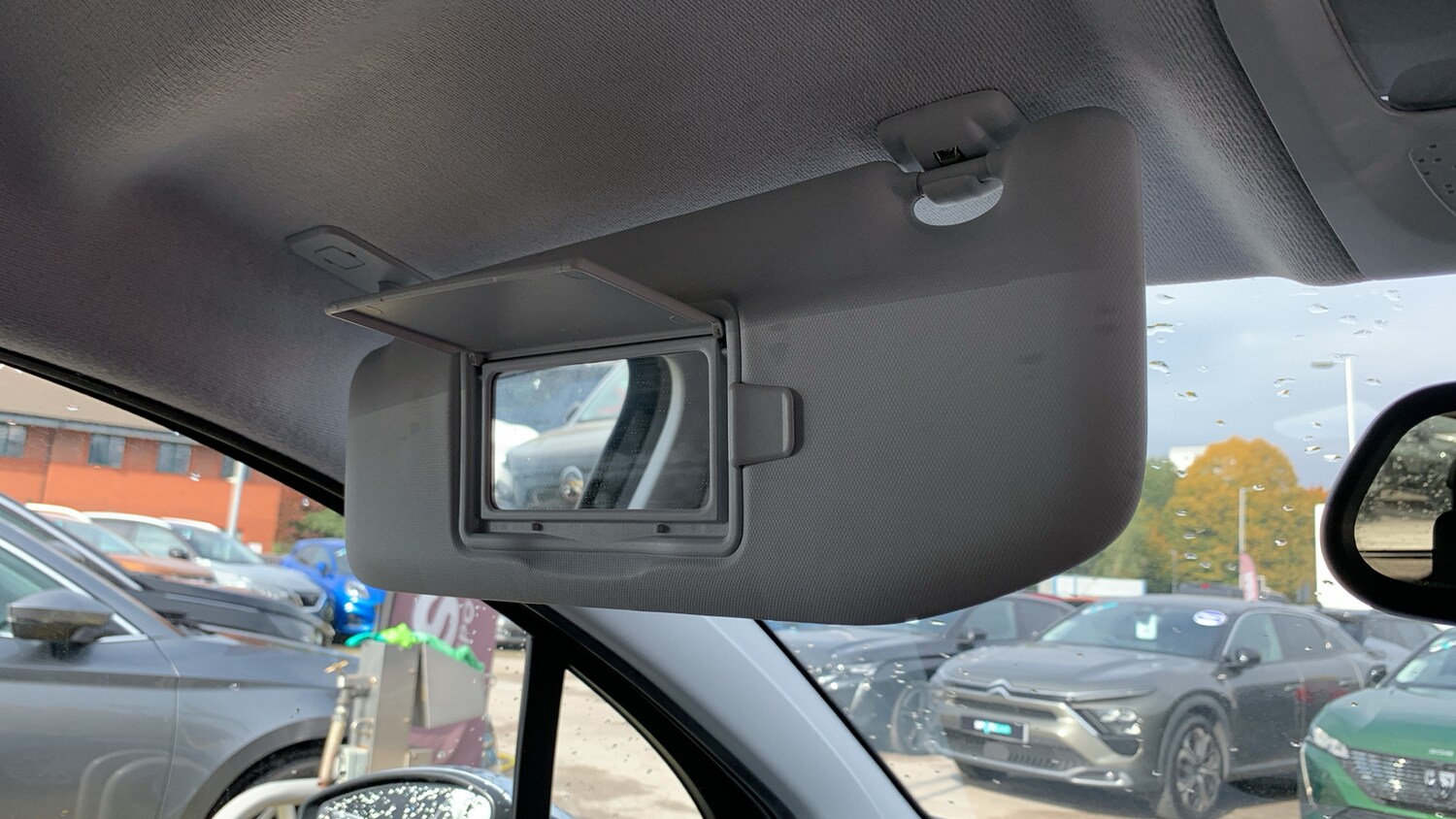 Used Peugeot 208 2017 for sale - 76803256: Photo 38