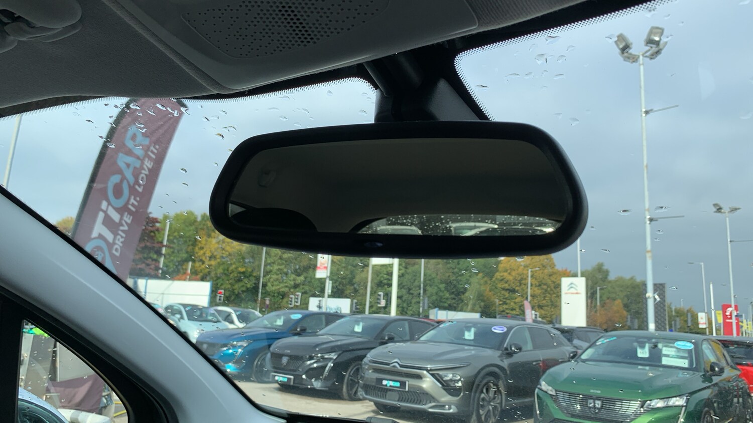 Used Peugeot 208 2017 for sale - 76803256: Photo 39