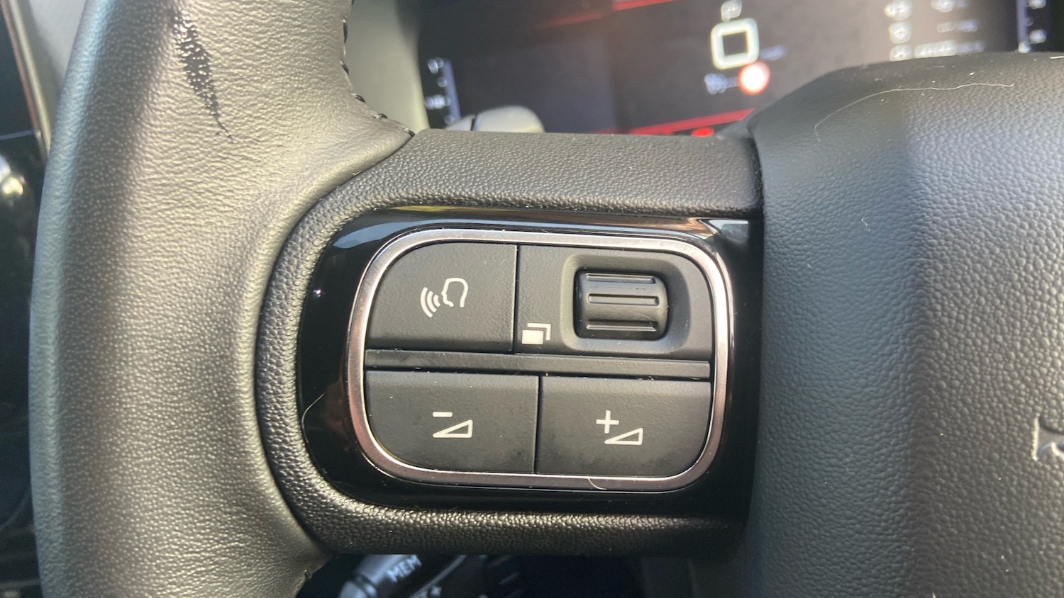 Used Citroen C5 Aircross 2024 for sale - 76318428: Photo 23