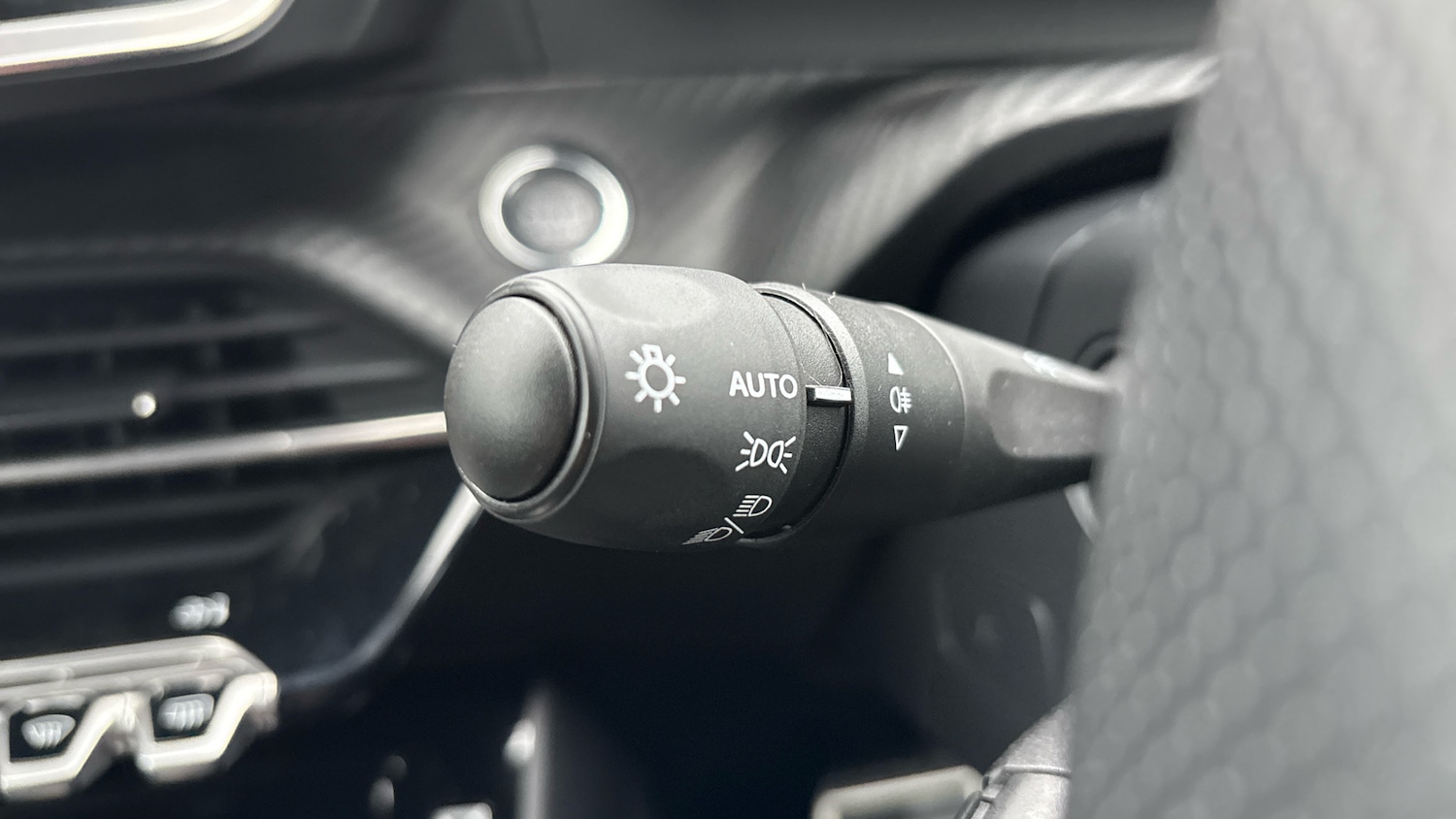 Used Peugeot 208 2025 for sale - 76667828: Photo 48