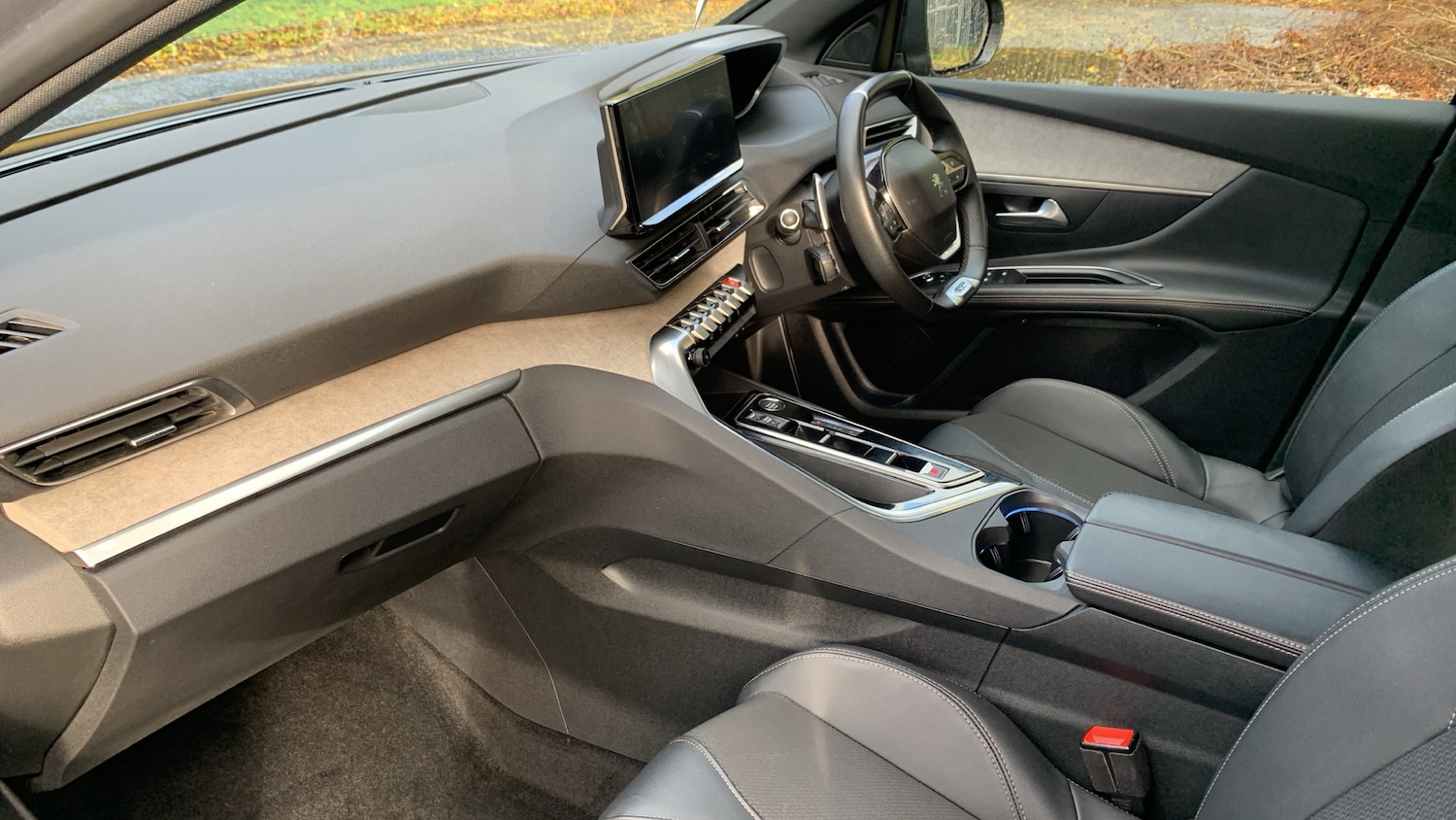 Used Peugeot 5008 2023 for sale - 76315594: Photo 12