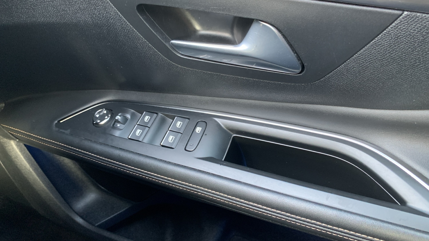 Used Peugeot 5008 2023 for sale - 76315594: Photo 22