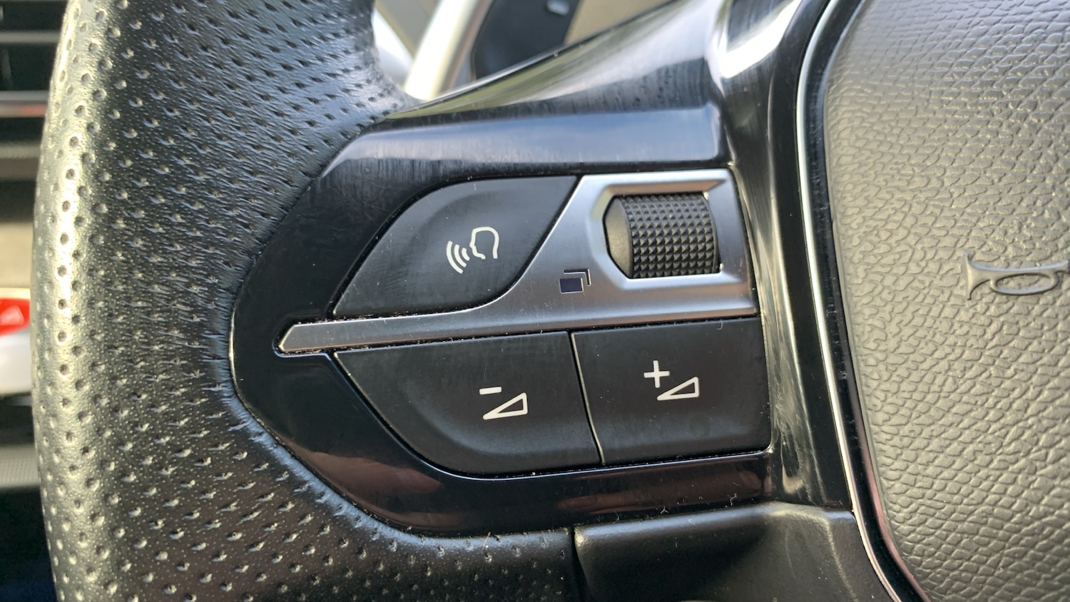 Used Peugeot 5008 2023 for sale - 76315594: Photo 23