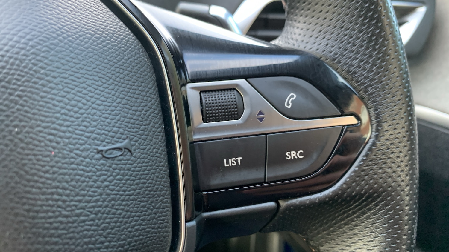 Used Peugeot 5008 2023 for sale - 76315594: Photo 24