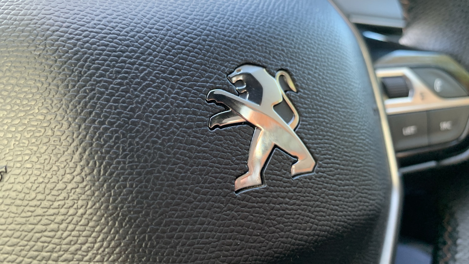 Used Peugeot 5008 2023 for sale - 76315594: Photo 46