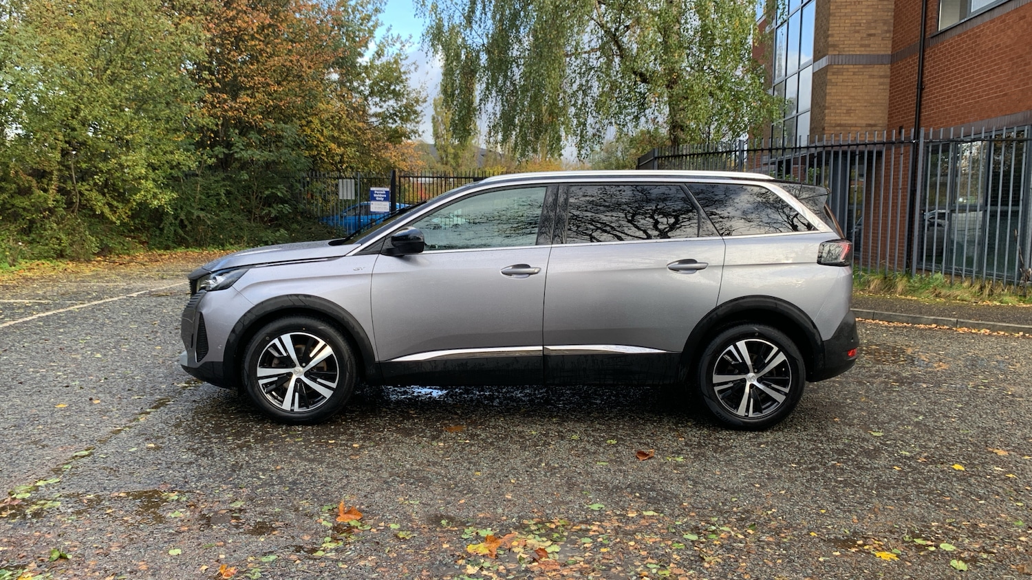 Used Peugeot 5008 2023 for sale - 76315594: Photo 6