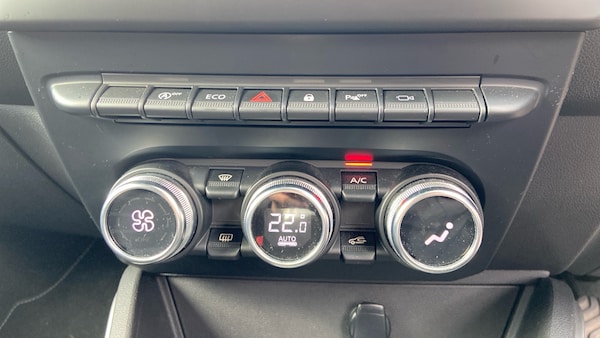 Used Dacia Duster 2019 for sale - 76043890: Photo 39