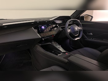 Used Peugeot 308 2024 for sale - 77978822: Photo