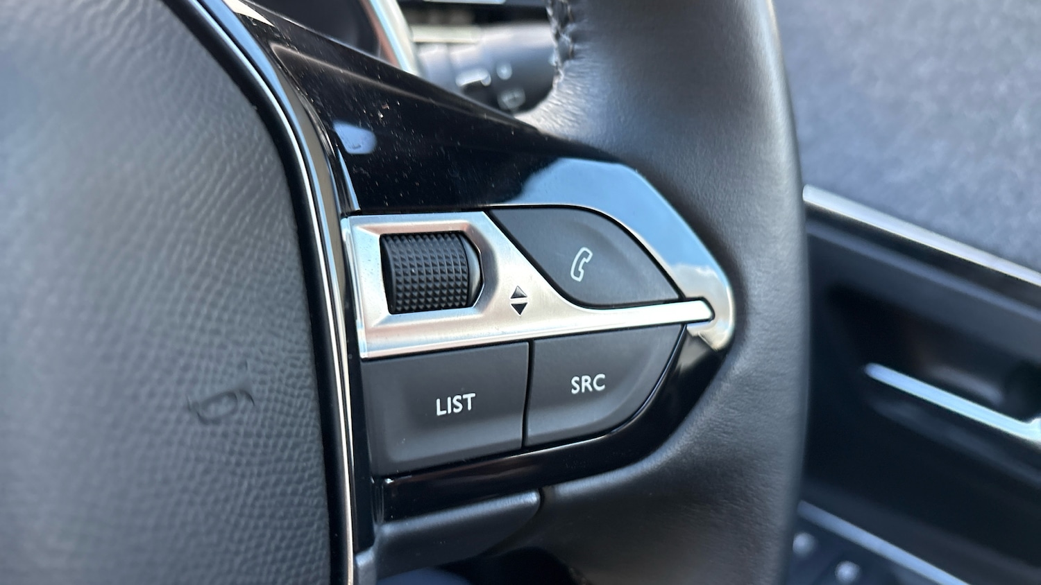 Used Peugeot 3008 2024 for sale - 77057679: Photo 25