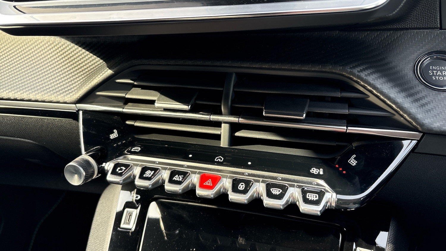 Used Peugeot 208 2025 for sale - 77978810: Photo 30