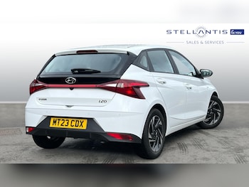 Used Hyundai i20 2023 for sale - 78609964: Photo
