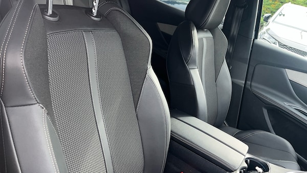 Used Peugeot 3008 2024 for sale - 76003086: Photo 12