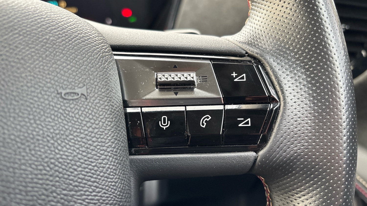 Used DS Automobiles DS 4 2023 for sale - 77292680: Photo 24