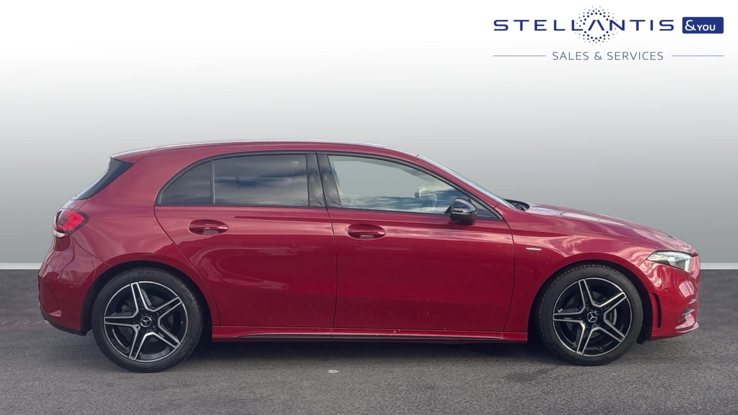 Used Mercedes-Benz A-Class 2022 for sale - 76787624: Photo 2