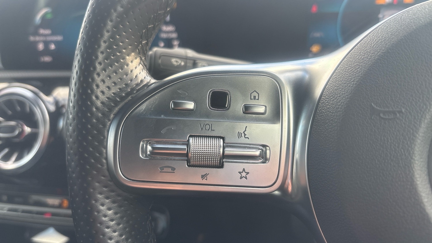 Used Mercedes-Benz A-Class 2022 for sale - 76787624: Photo 24