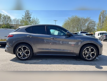 Used Alfa Romeo Stelvio 2022 for sale - 79170086: Photo