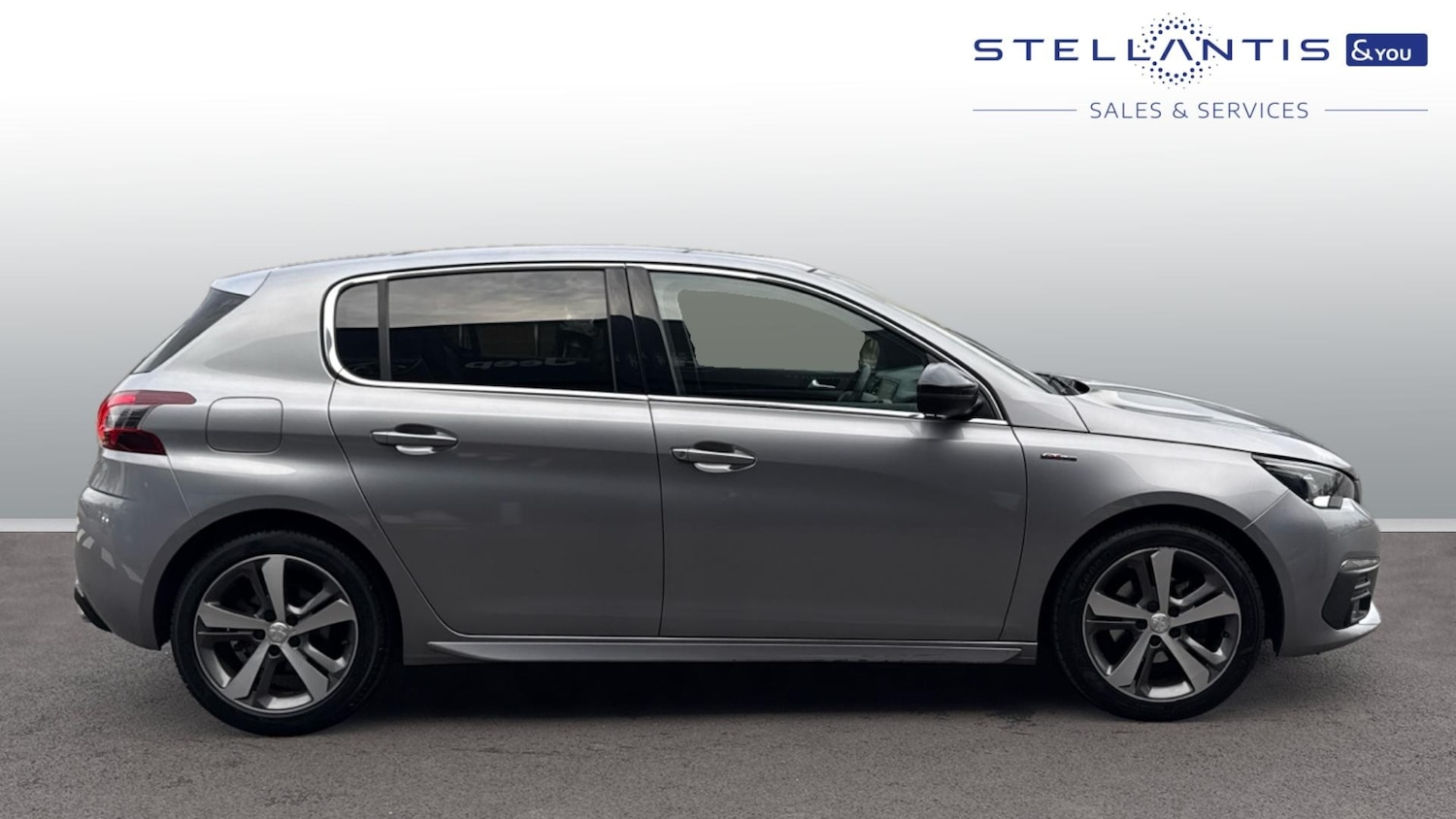 Used Peugeot 308 2020 for sale - 76574445: Photo 2