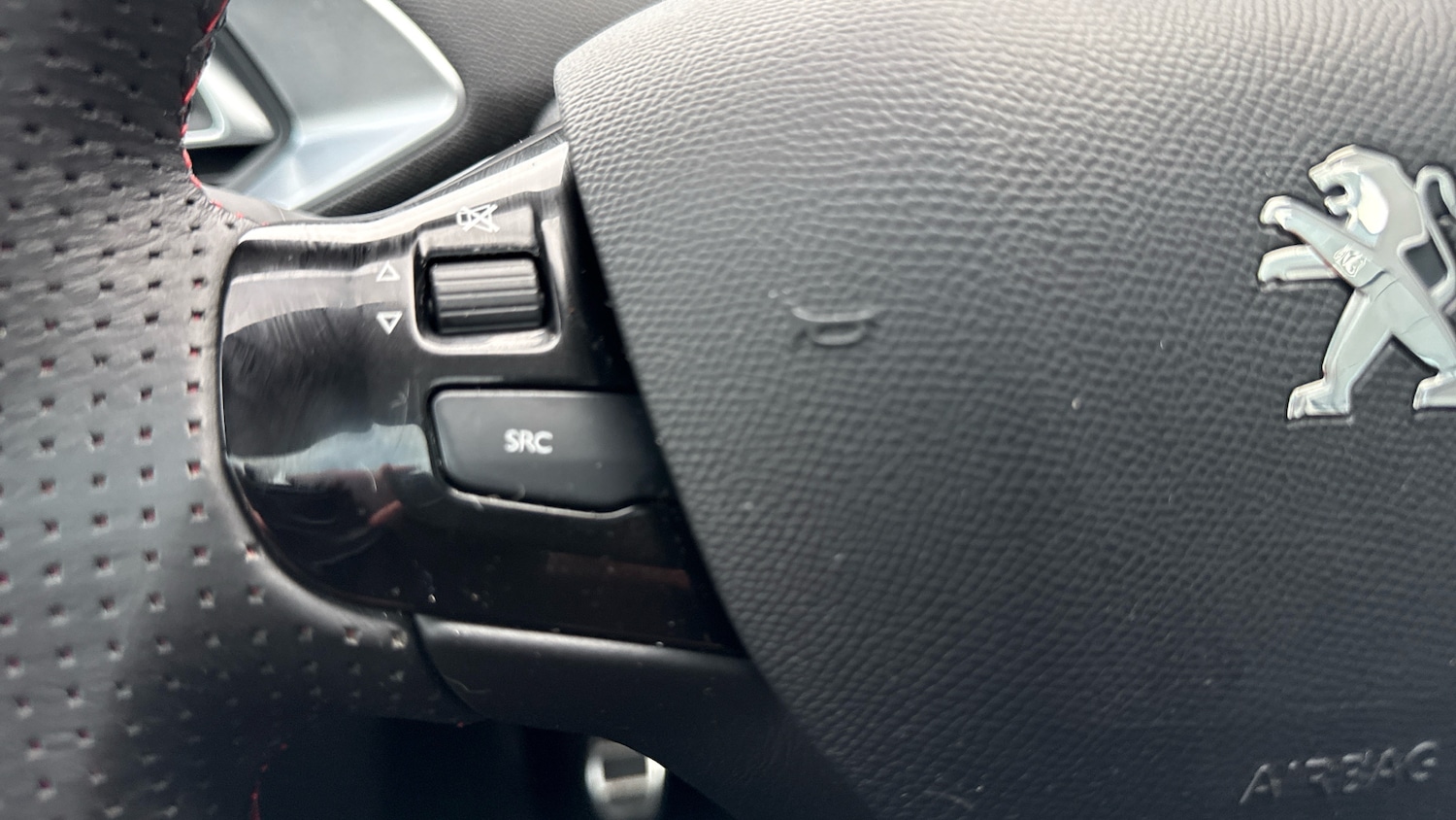 Used Peugeot 308 2020 for sale - 76574445: Photo 23