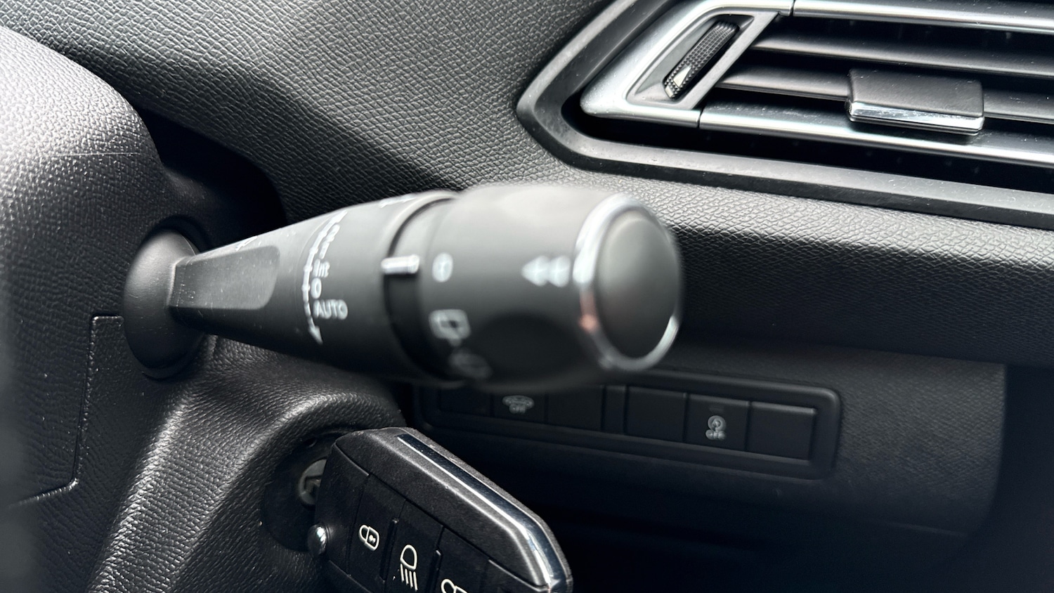 Used Peugeot 308 2020 for sale - 76574445: Photo 28