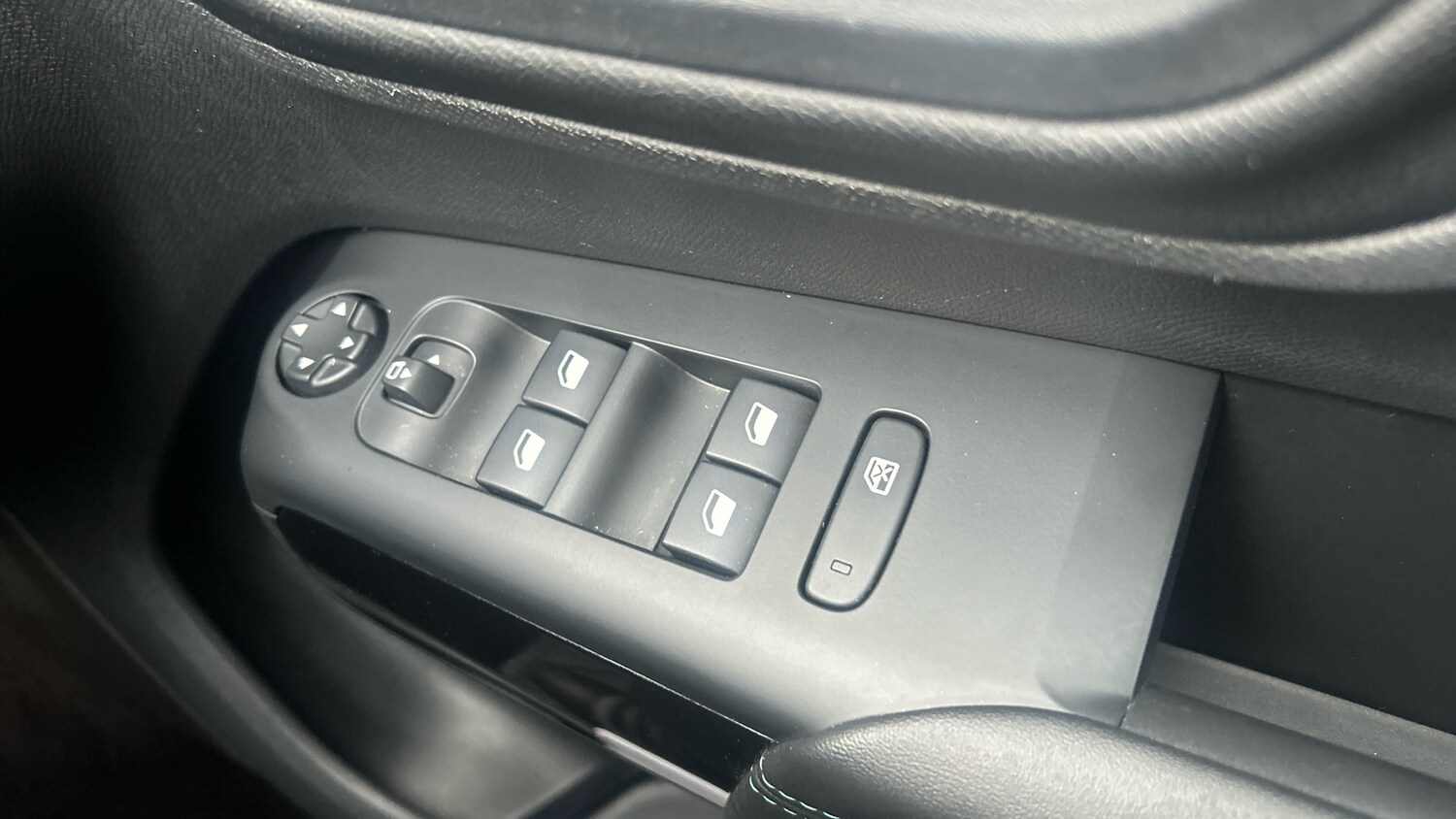 Used Citroen C5 Aircross 2024 for sale - 76033039: Photo 22