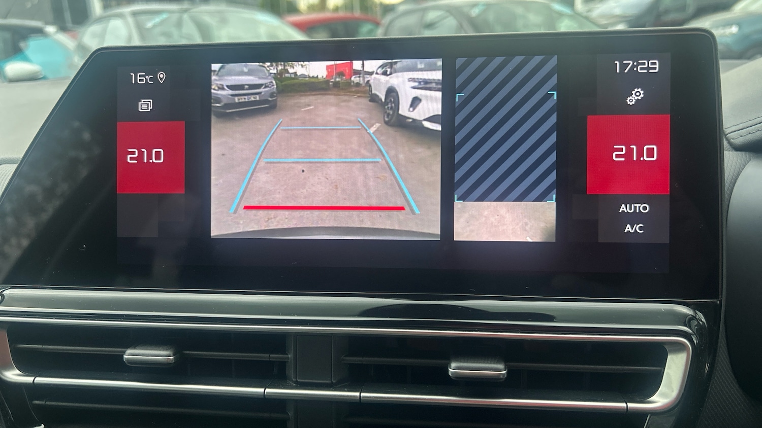 Used Citroen C5 Aircross 2024 for sale - 76033039: Photo 35