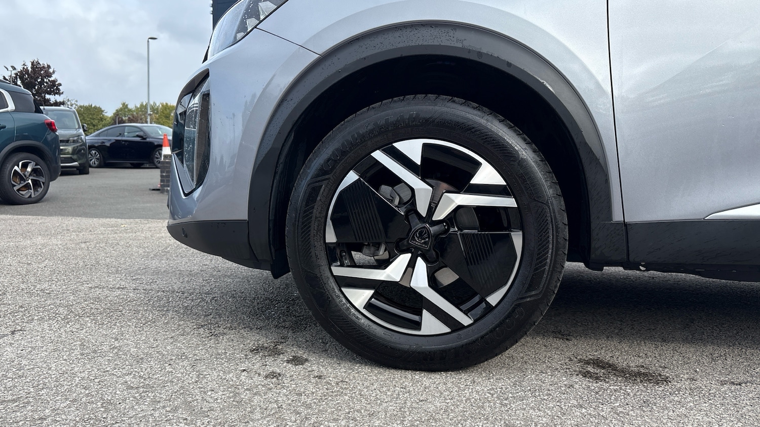 Used Peugeot 2008 2025 for sale - 76099797: Photo 14