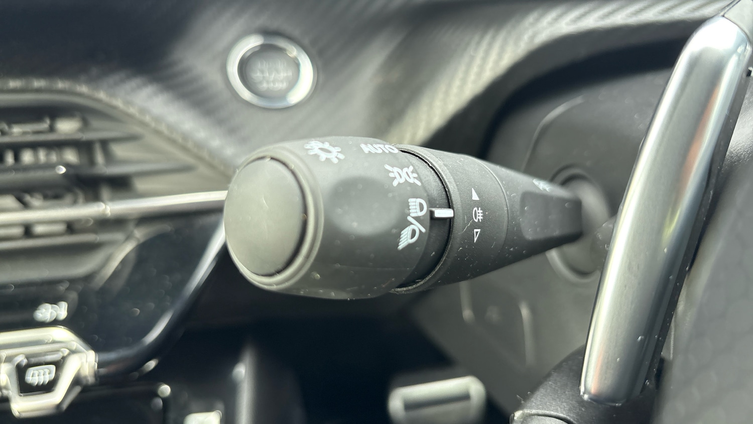 Used Peugeot 2008 2025 for sale - 76099797: Photo 43