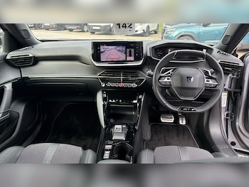 Used Peugeot 2008 2025 for sale - 76099797: Photo 4